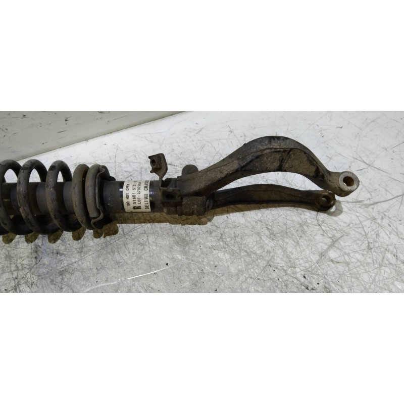 Recambio de amortiguador delantero derecho para honda civic berlina .5 (ma/mb) 1.6 ls (mb1) referencia OEM IAM   