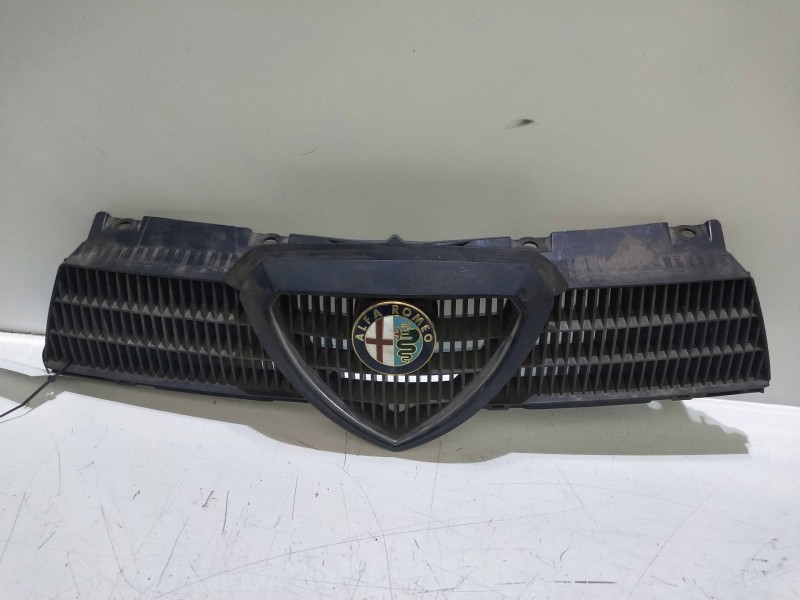 Recambio de rejilla delantera para alfa romeo 155 referencia OEM IAM   