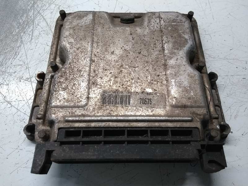 Recambio de centralita motor uce para peugeot expert kasten komfort 2.0 hdi (dw10bted) referencia OEM IAM 0281010135 9636254580 