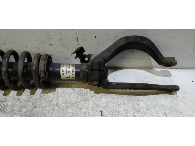 Recambio de amortiguador delantero izquierdo para honda civic berlina .5 (ma/mb) 1.6 ls (mb1) referencia OEM IAM   