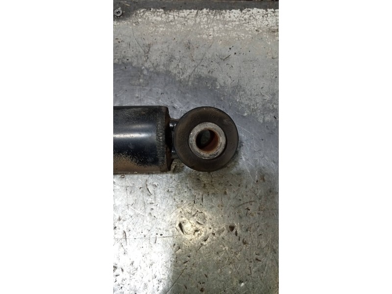 Recambio de amortiguador trasero izquierdo para volvo v60 kombi kinetic referencia OEM IAM 31329493  