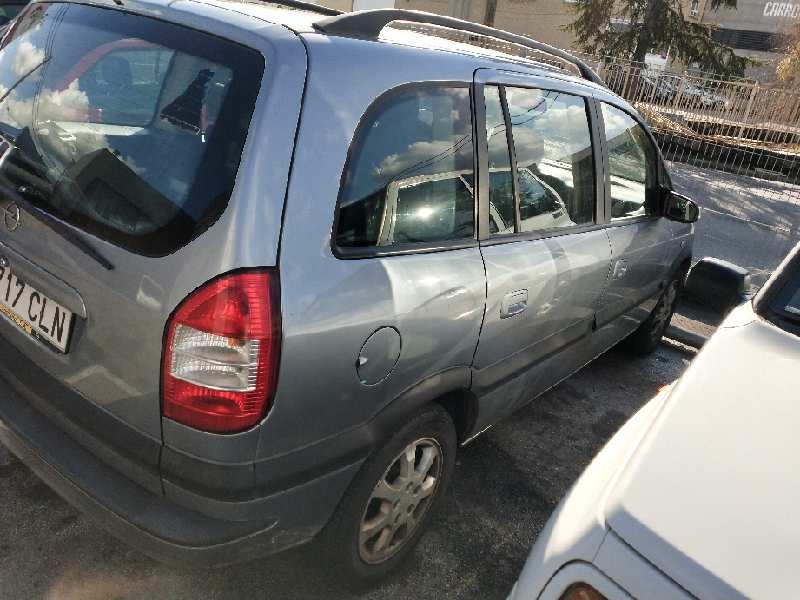 opel zafira a del año 2003
