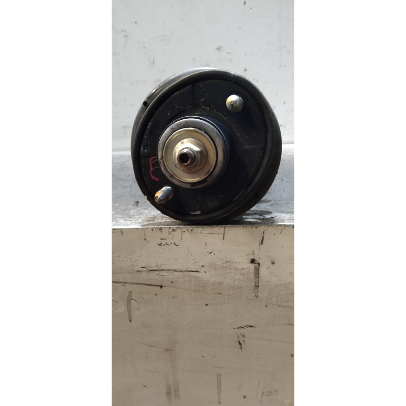 Recambio de amortiguador trasero izquierdo para honda civic berlina .5 (ma/mb) 1.6 ls (mb1) referencia OEM IAM   