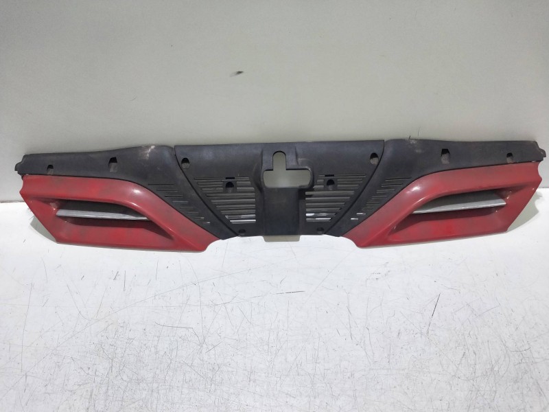 Recambio de rejilla delantera para alfa romeo 166 2.5 v6 24v cat referencia OEM IAM   