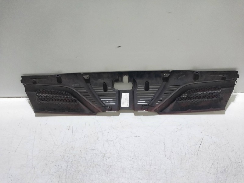 Recambio de rejilla delantera para alfa romeo 166 2.5 v6 24v cat referencia OEM IAM   