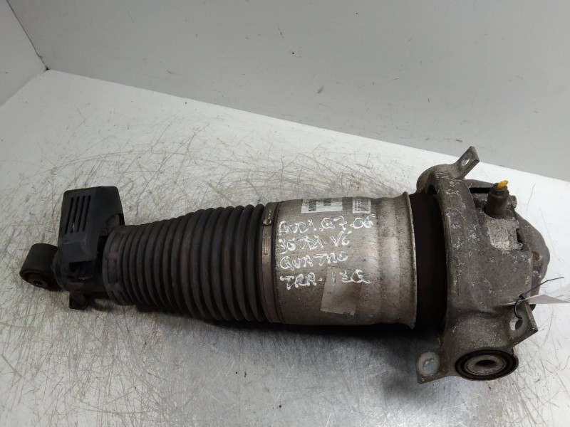Recambio de amortiguador trasero izquierdo para audi q7 (4l) 3.0 v6 24v tdi referencia OEM IAM 7L8616002  