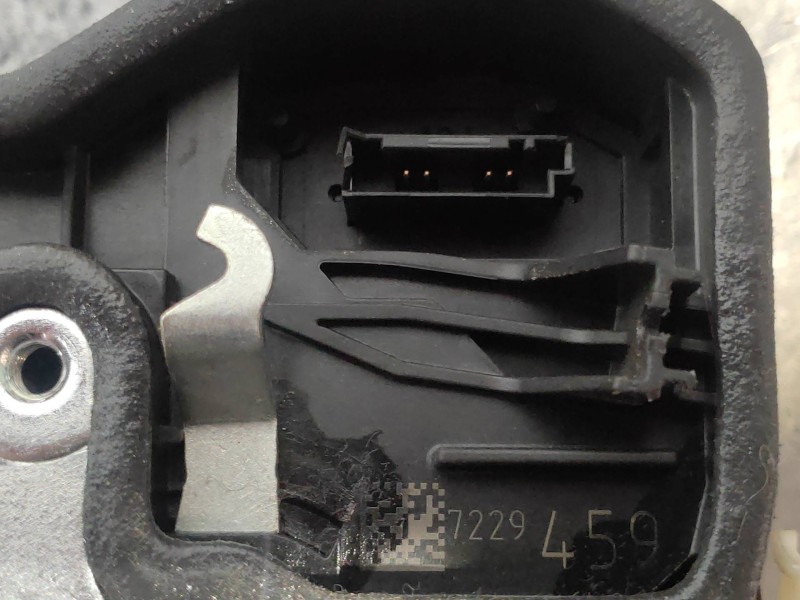 Recambio de motor cierre centralizado trasero izquierdo para bmw serie 3 lim. (f30) 318d m sport referencia OEM IAM 7229459 A053