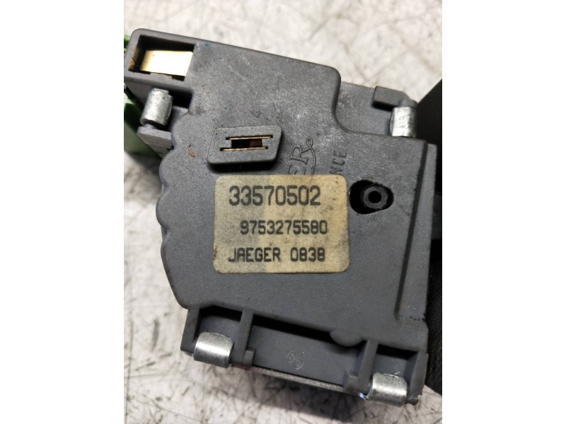 Recambio de mando limpia para peugeot 205 berlina 1.8 d generation referencia OEM IAM 9753275580 33570502 