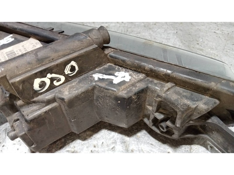 Recambio de faro antiniebla derecho para bmw serie 1 coupe (e82) 120d referencia OEM IAM   