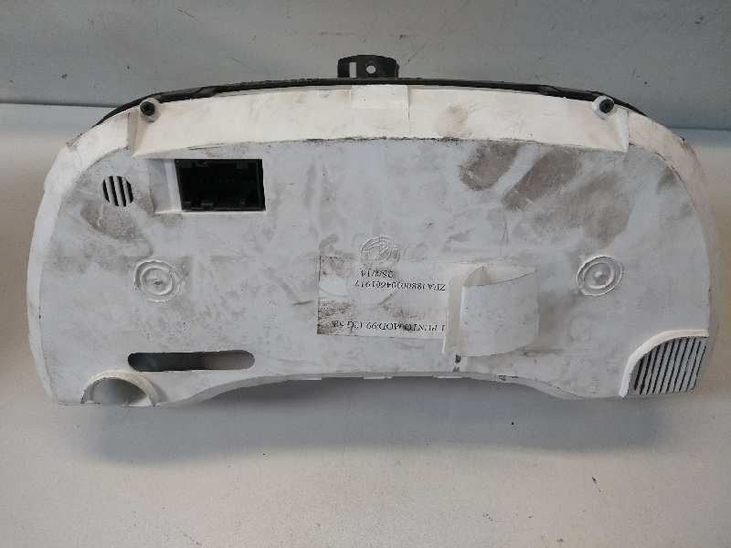 Recambio de cuadro instrumentos para fiat punto berlina (188) 1.2 cat referencia OEM IAM 46833455 66 90689 503000344700