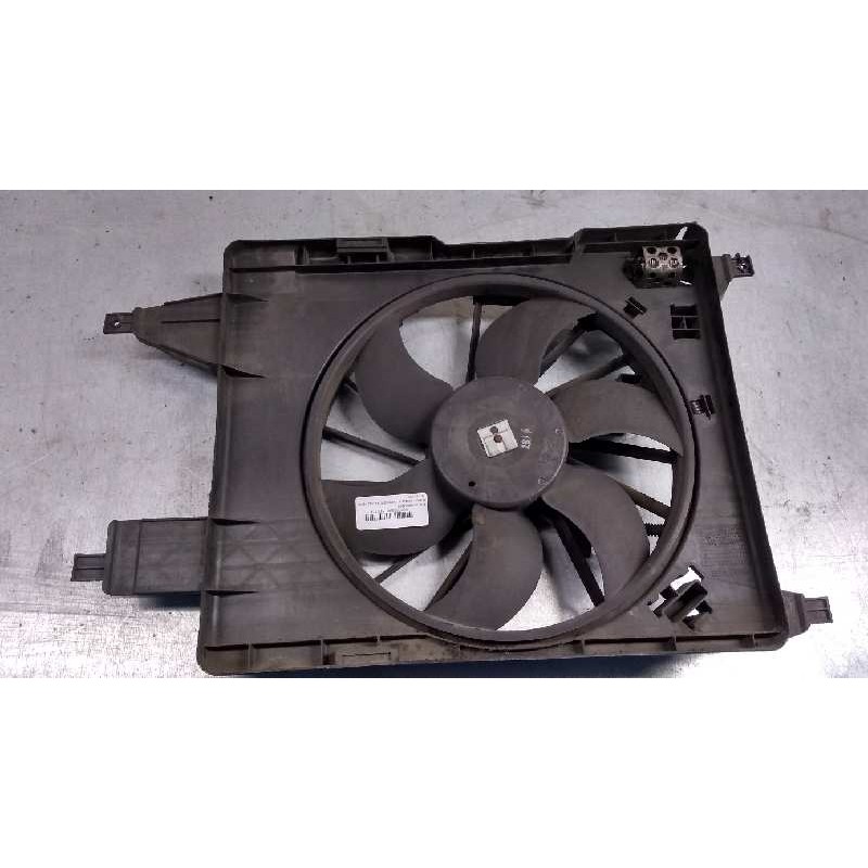Recambio de electroventilador para renault megane ii classic berlina 1.9 dci diesel referencia OEM IAM 8240357  GATE