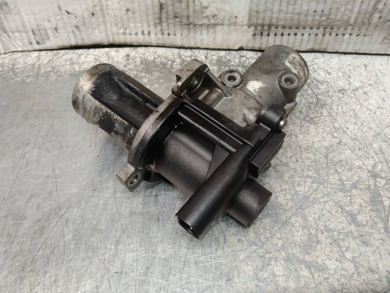 Recambio de valvula egr para audi a4 berlina (8e) 2.0 tdi quattro (dpf) (103kw) referencia OEM IAM 700365050 038131501BH 