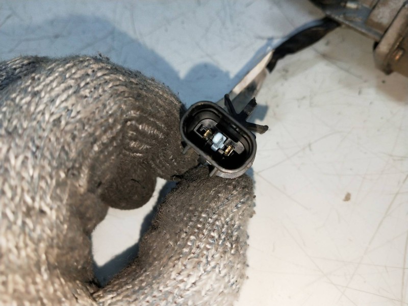 Recambio de elevalunas delantero izquierdo para opel monterey 3.1 turbodiesel referencia OEM IAM 8978000470  4P