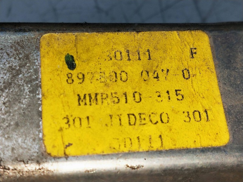 Recambio de elevalunas delantero izquierdo para opel monterey 3.1 turbodiesel referencia OEM IAM 8978000470  4P