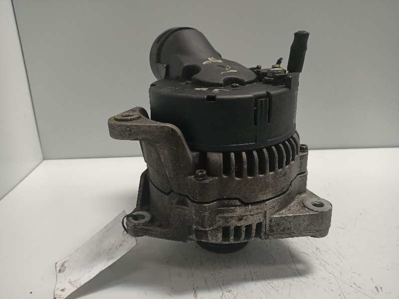 Recambio de alternador para audi a8 (d2) 4.2 quattro referencia OEM IAM 0123510013 077903015E BOSCH 120A