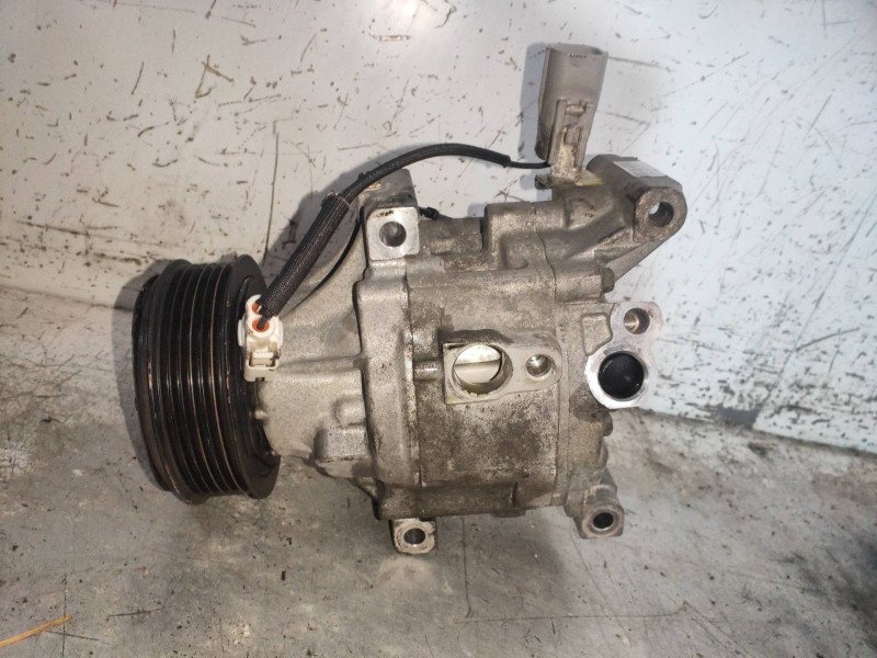 Recambio de compresor aire acondicionado para toyota corolla (e12) 1.6 linea luna berlina referencia OEM IAM 4472206352 03F05809