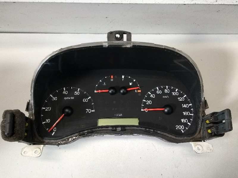 Recambio de cuadro instrumentos para fiat punto berlina (188) 1.9 jtd cat referencia OEM IAM 46812967 38 90689 503000342900