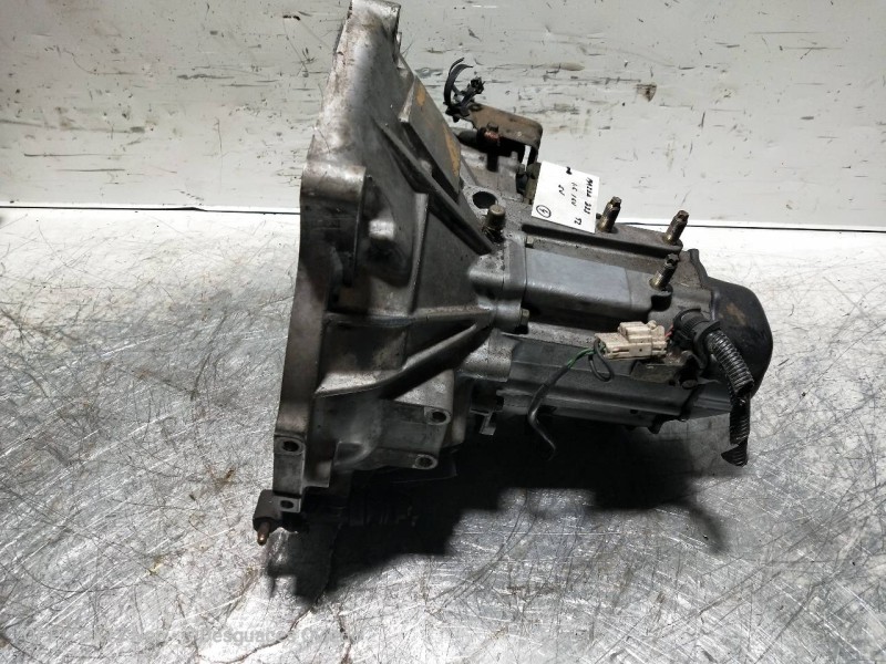 Recambio de caja cambios para mazda 323 berlina c/f/s (ba) 1.8 cat referencia OEM IAM    Recambio de caja cambios para mazda 323 berlina c/f/s (ba) 1.8 cat referencia OEM IAM