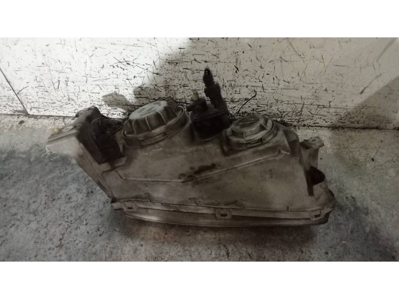 Recambio de faro izquierdo para hyundai h 1 h 1 furg.caja cerr.c. puerta referencia OEM IAM   