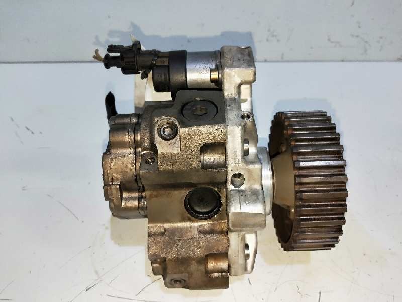 Recambio de bomba inyeccion para citroen c2 1.4 hdi referencia OEM IAM 0445010042 9637317380 BOSCH