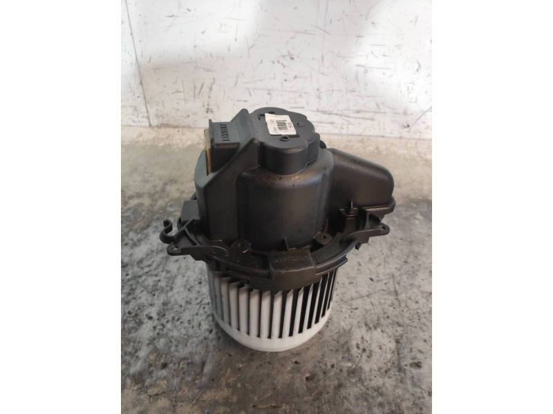 Recambio de motor calefaccion para dacia lodgy ambiance referencia OEM IAM   