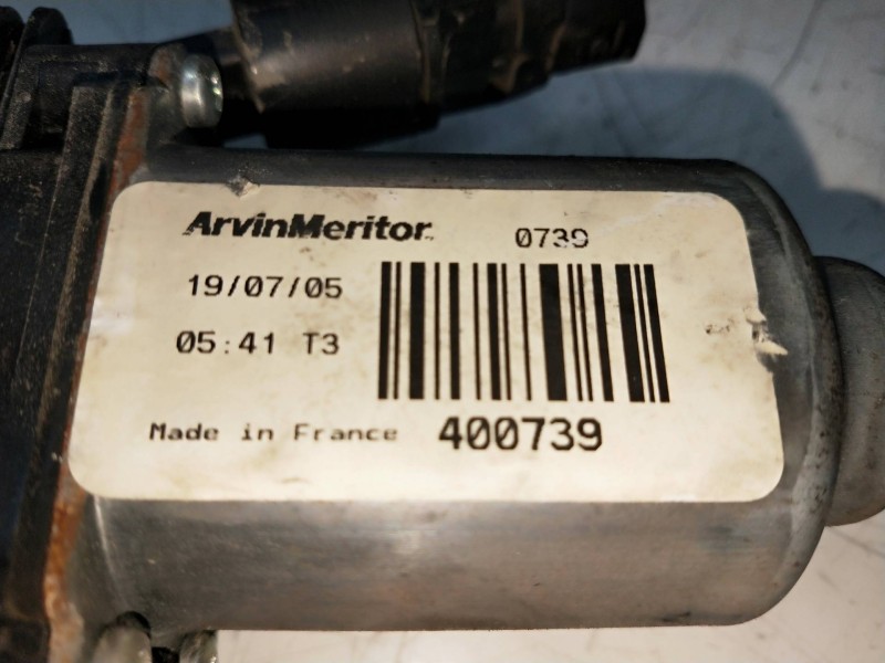 Recambio de elevalunas delantero izquierdo para opel movano 2.8 dti referencia OEM IAM 400739  5P