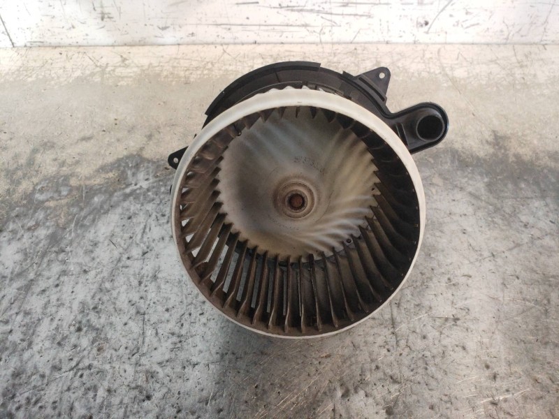 Recambio de motor calefaccion para dacia lodgy ambiance referencia OEM IAM   