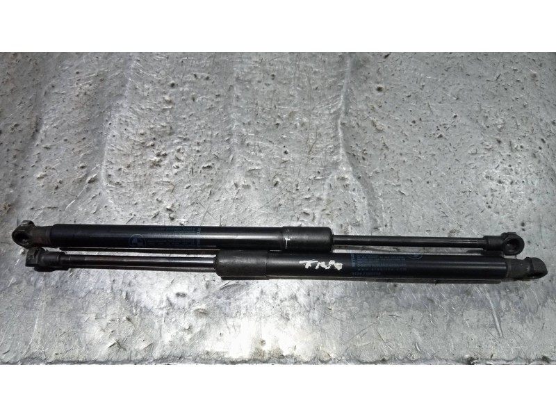 Recambio de amortiguadores maletero / porton para bmw serie 1 coupe (e82) 120d referencia OEM IAM 51247166758  
