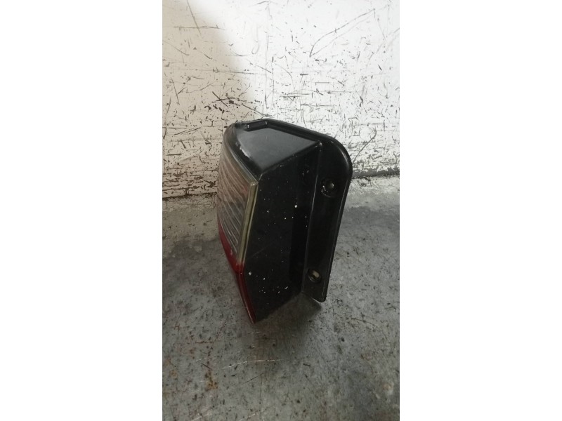 Recambio de piloto trasero izquierdo para hyundai h 1 h 1 furg.caja cerr.c. puerta referencia OEM IAM   