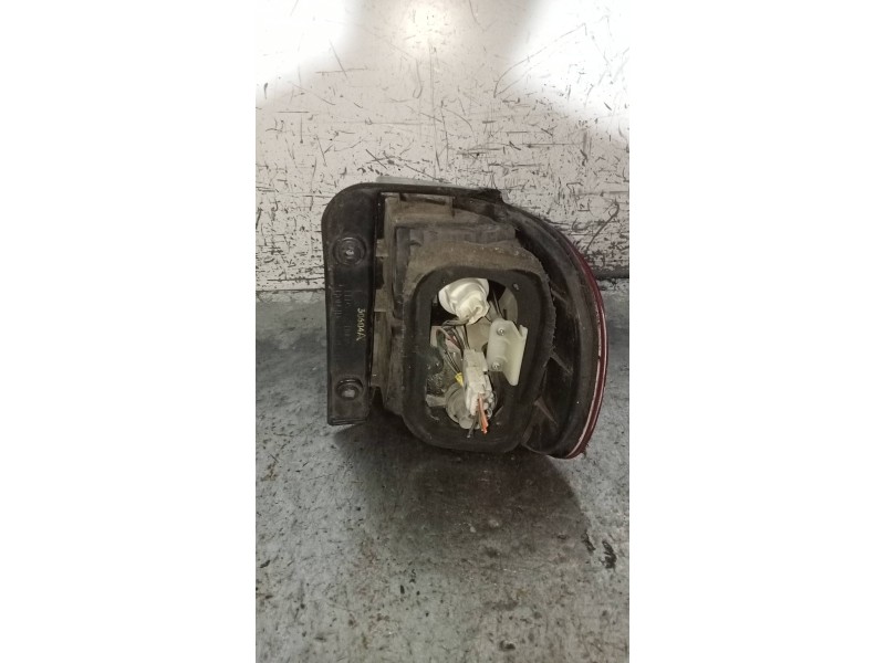 Recambio de piloto trasero izquierdo para hyundai h 1 h 1 furg.caja cerr.c. puerta referencia OEM IAM   