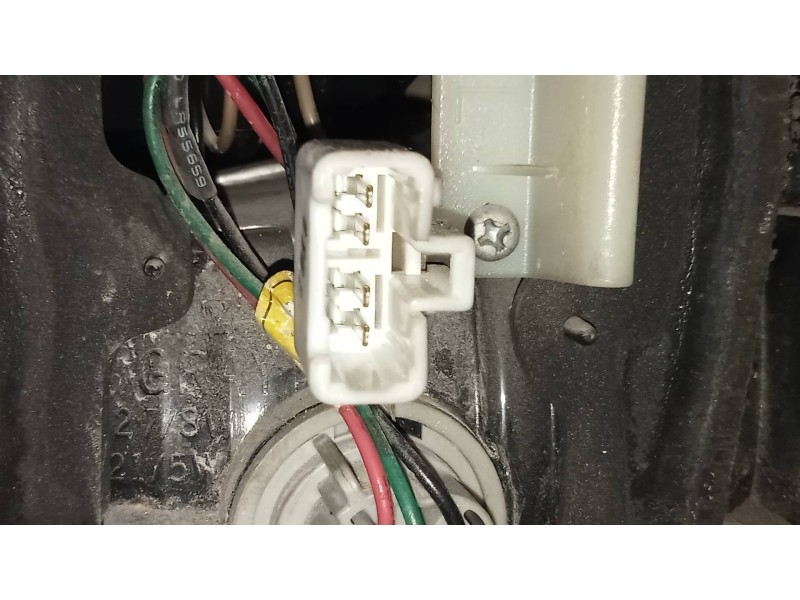 Recambio de piloto trasero izquierdo para hyundai h 1 h 1 furg.caja cerr.c. puerta referencia OEM IAM   