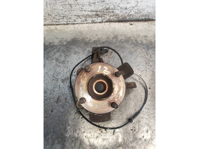 Recambio de mangueta delantera izquierda para nissan nv 200 (m20) kasten premium referencia OEM IAM   