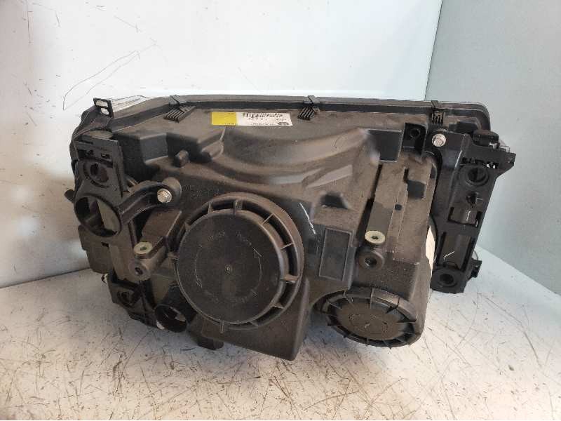 Recambio de faro izquierdo para land rover range rover sport v6 td s referencia OEM IAM XBC501553LZN 23802233 