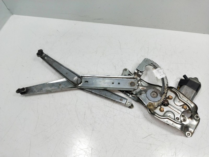 Recambio de elevalunas delantero izquierdo para opel omega 2.0 referencia OEM IAM 680650390  4P