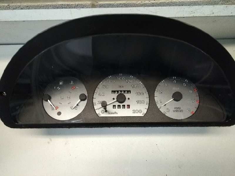 Recambio de cuadro instrumentos para fiat punto berlina (176) 1.2 cat referencia OEM IAM 46744904 60626021  Recambio de cuadro instrumentos para fiat punto berlina (176) 1.2 cat referencia OEM IAM 46744904 60626021