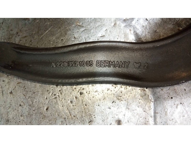 Recambio de brazo suspension superior trasero derecho para mercedes clase s (w221) berlina 450 l (221.170) referencia OEM IAM A2