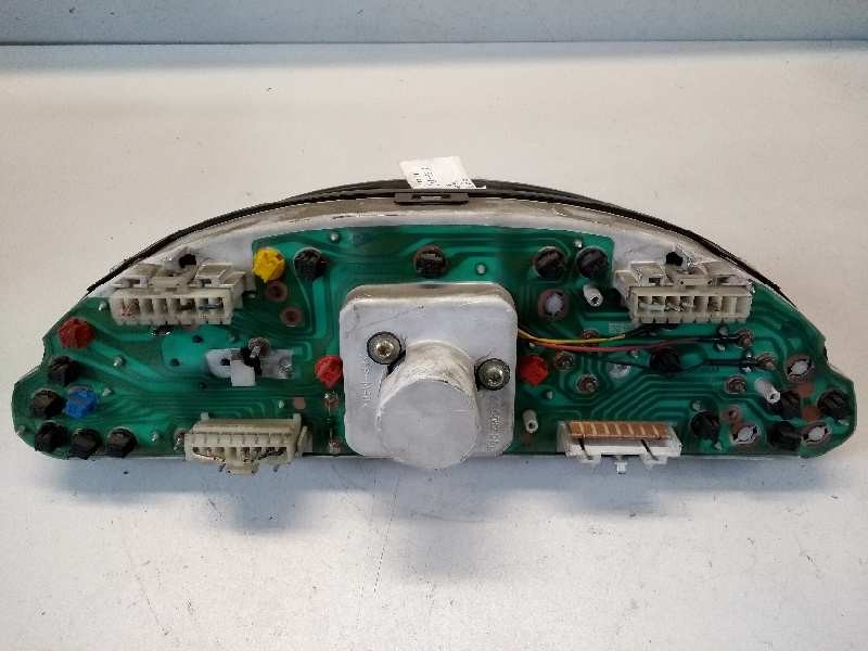 Recambio de cuadro instrumentos para fiat punto berl. (176) 1.7 turbodiesel referencia OEM IAM 46438222 6062217 