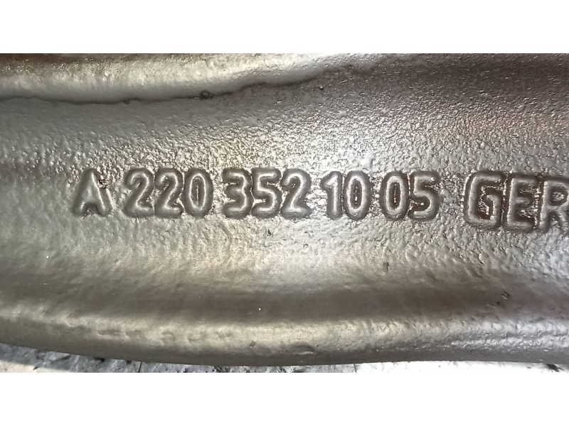 Recambio de brazo suspension superior trasero derecho para mercedes clase s (w221) berlina 450 l (221.170) referencia OEM IAM A2