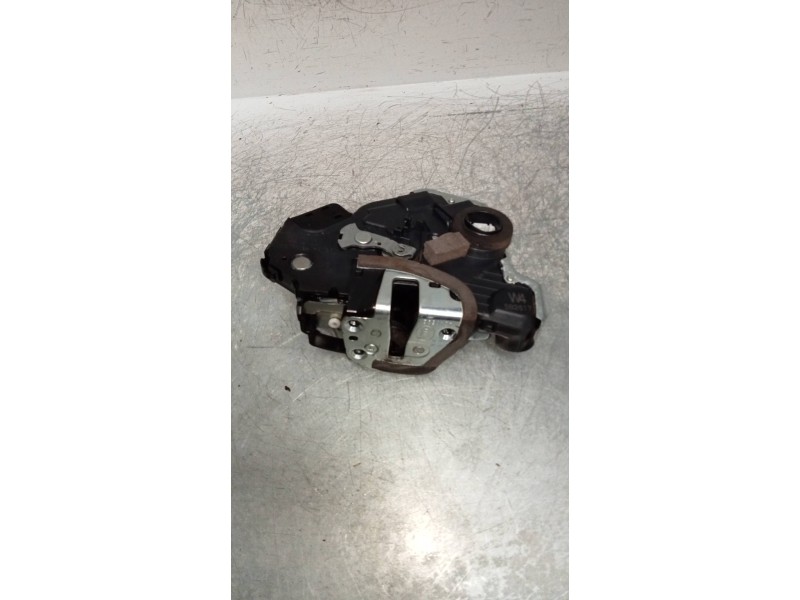 Recambio de motor cierre centralizado delantero derecho para toyota land cruiser (j15) basis referencia OEM IAM   