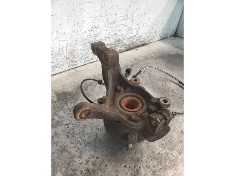 Recambio de mangueta delantera izquierda para nissan nv 200 (m20) kasten premium referencia OEM IAM   