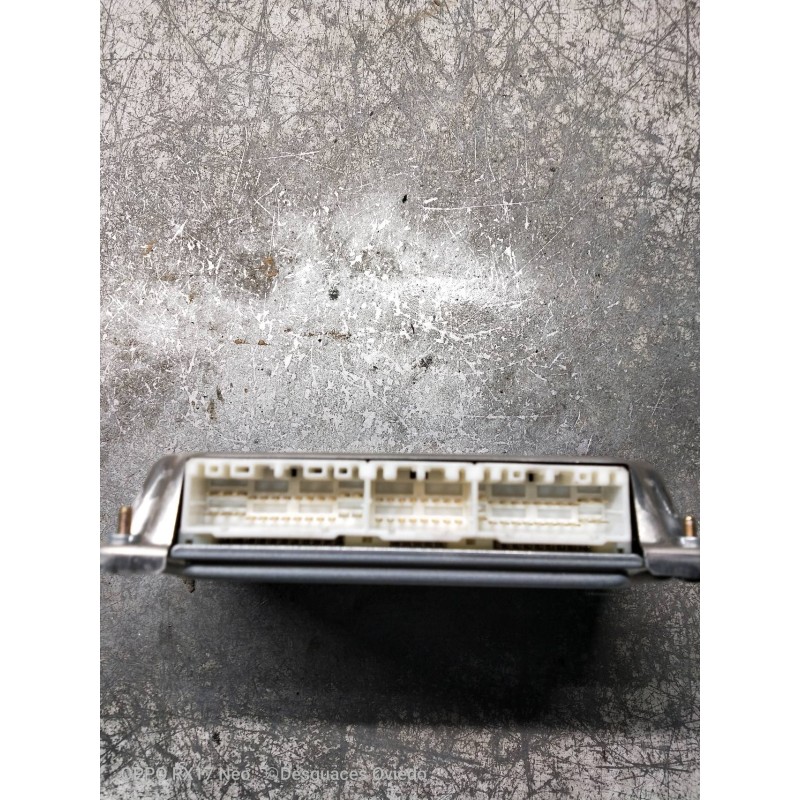 Recambio de centralita motor uce para toyota corolla (e12) 1.6 linea luna berlina referencia OEM IAM 8966113250 1752008301 