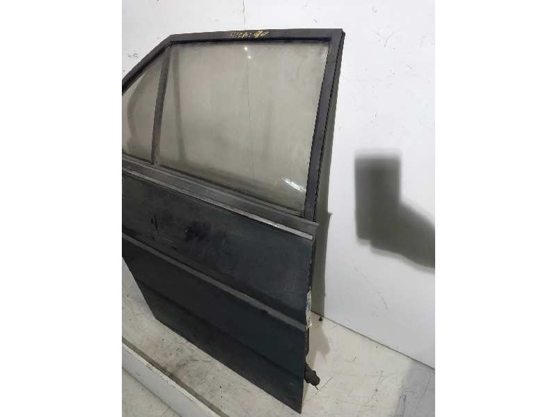Recambio de puerta trasera derecha para alfa romeo 90 referencia OEM IAM   