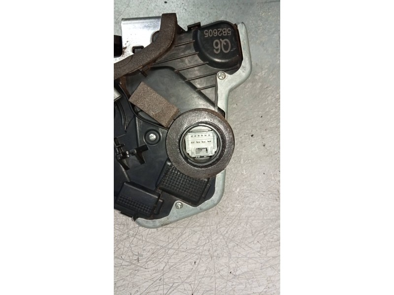 Recambio de motor cierre centralizado delantero izquierdo para toyota land cruiser (j15) basis referencia OEM IAM   