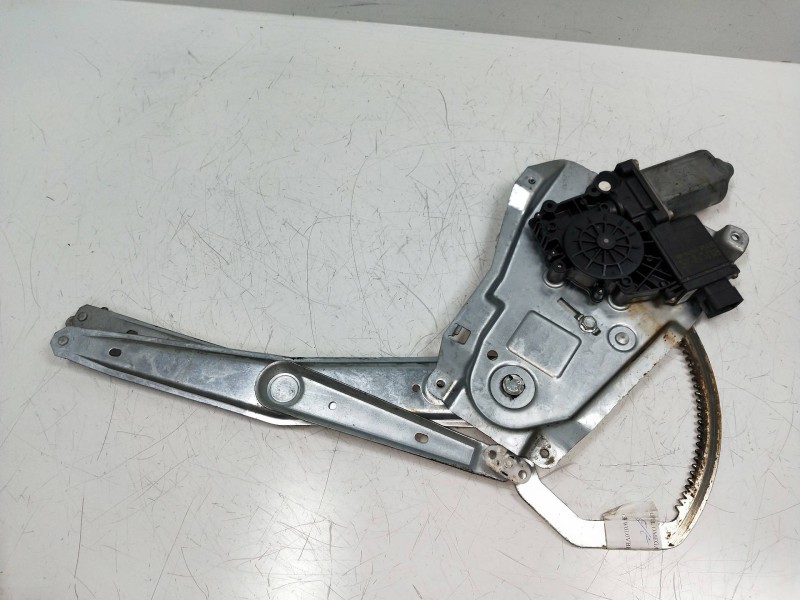 Recambio de elevalunas delantero izquierdo para opel omega b 3.0 v6 cat (x 30 xe) referencia OEM IAM 990016100  4P