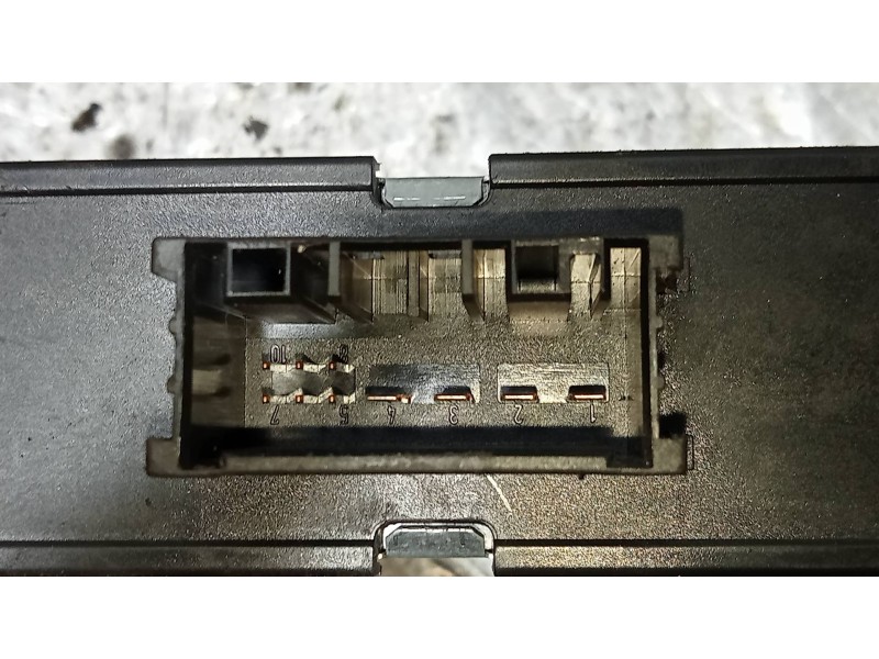 Recambio de modulo electronico para bmw serie 1 coupe (e82) 120d referencia OEM IAM 61429127088 8ES00947920 