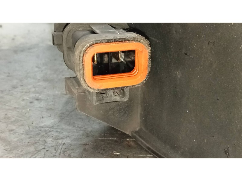 Recambio de electroventilador para hyundai h 1 h 1 furg.caja cerr.c. puerta referencia OEM IAM 977304A002  