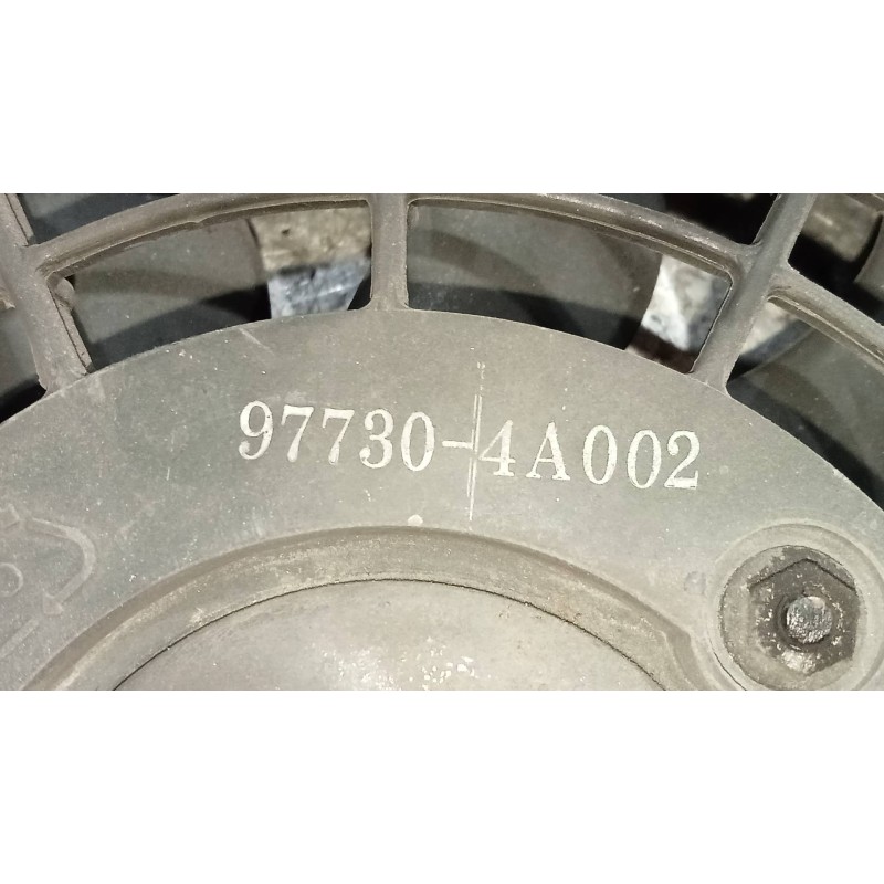 Recambio de electroventilador para hyundai h 1 h 1 furg.caja cerr.c. puerta referencia OEM IAM 977304A002  