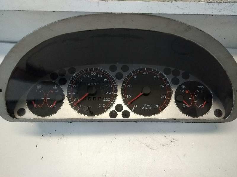 Recambio de cuadro instrumentos para fiat punto berl. (176) 1.4 cat referencia OEM IAM   