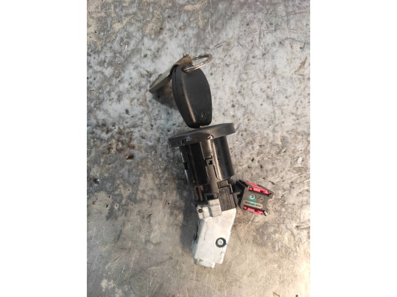 Recambio de conmutador de arranque para dacia lodgy ambiance referencia OEM IAM 285916556R G2444A591 21986212