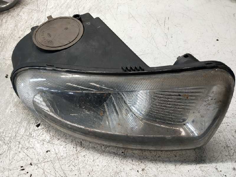 Recambio de faro antiniebla izquierdo para chrysler voyager (rg) 3.3 grand voyager limited awd referencia OEM IAM   